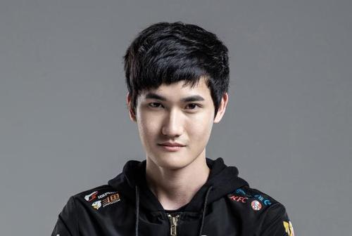 九游APP官网-关于RNG不断突破！，Karsa连续十场比赛得分超过比赛规则变更热度持续攀升的信息