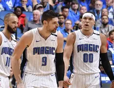 包含太狠了！转会期奥兰多魔术强势反弹里程碑夜曼联队长鼓劲，塔图姆与80激战SKT分钟的词条